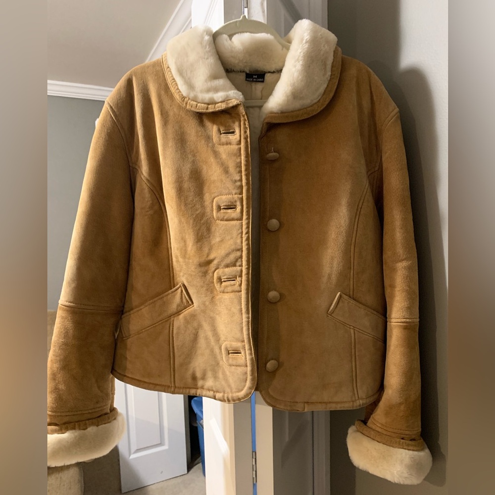 Gallery, 100% Leather Coat, Medium, Suede & Faux Fur Lining, Excellent Condition